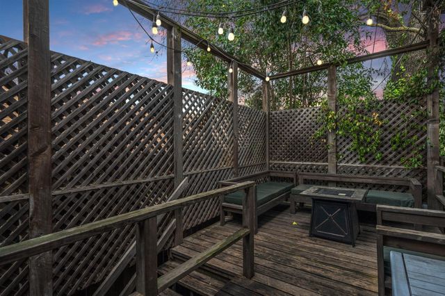 2727 H St, Sacramento, CA 95816