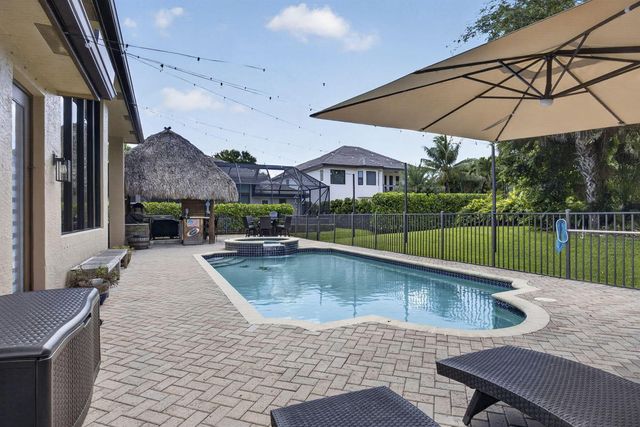 10336 Trianon Place, Wellington, FL 33449