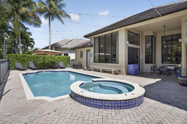10336 Trianon Place, Wellington, FL 33449