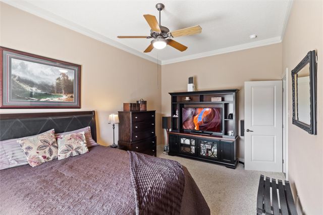 55 Canyon Oak Court, Lake Jackson, TX 77566