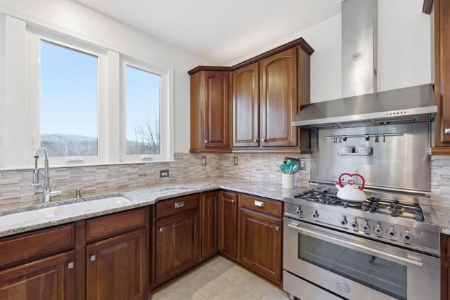 35290 PRESTWICK CT, Round Hill, VA 20141