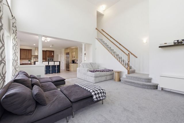 35290 PRESTWICK CT, Round Hill, VA 20141
