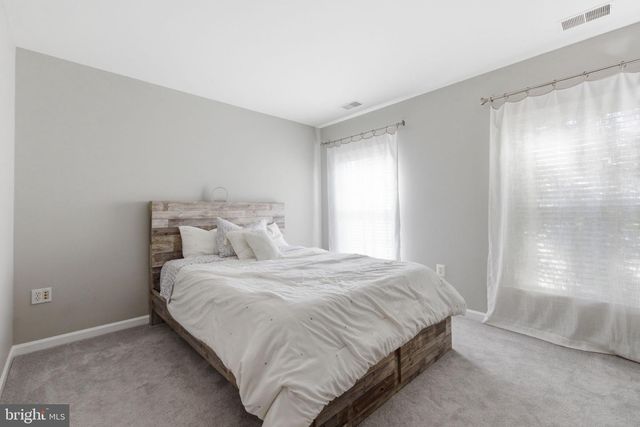 35290 PRESTWICK CT, Round Hill, VA 20141