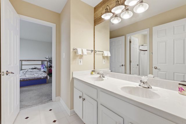 35290 PRESTWICK CT, Round Hill, VA 20141