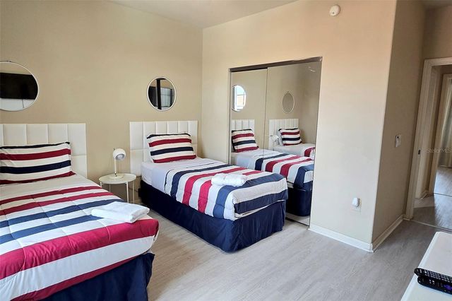 912 CHARO PARKWAY 233, Davenport, FL 33897