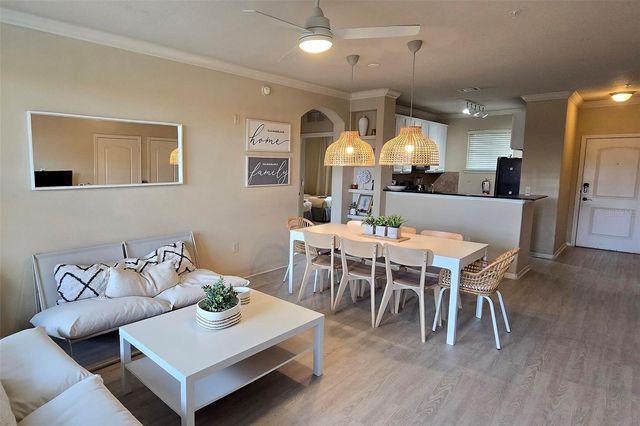 912 CHARO PARKWAY 233, Davenport, FL 33897