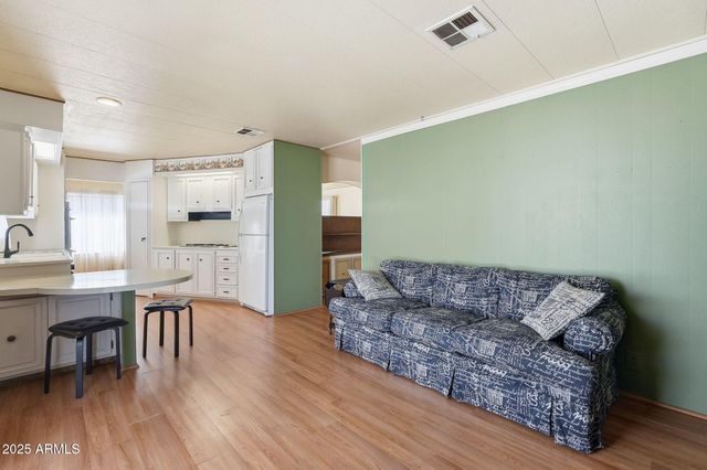 2650 W UNION HILLS Drive 62, Phoenix, AZ 85027