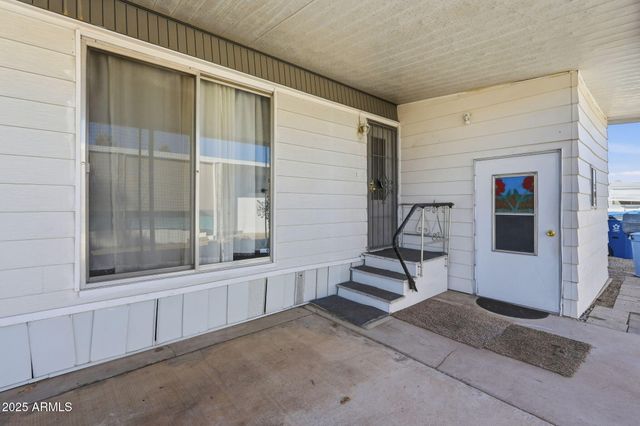 2650 W UNION HILLS Drive 62, Phoenix, AZ 85027