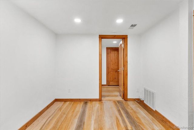 5012 W 36th Avenue 5, Denver, CO 80212