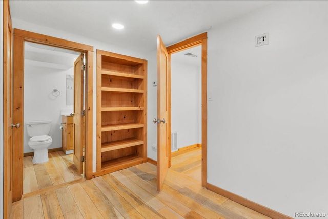 5012 W 36th Avenue 5, Denver, CO 80212