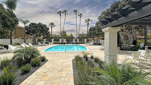 2971 W Bradley Place, Tustin, CA 92782