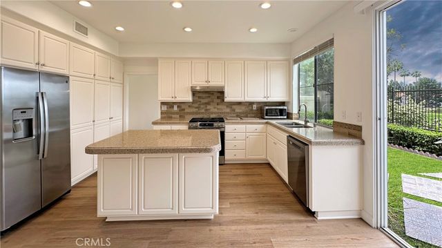 2971 W Bradley Place, Tustin, CA 92782