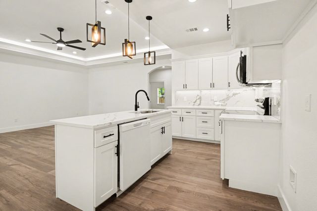 128 Westway, Terrell, TX 75160