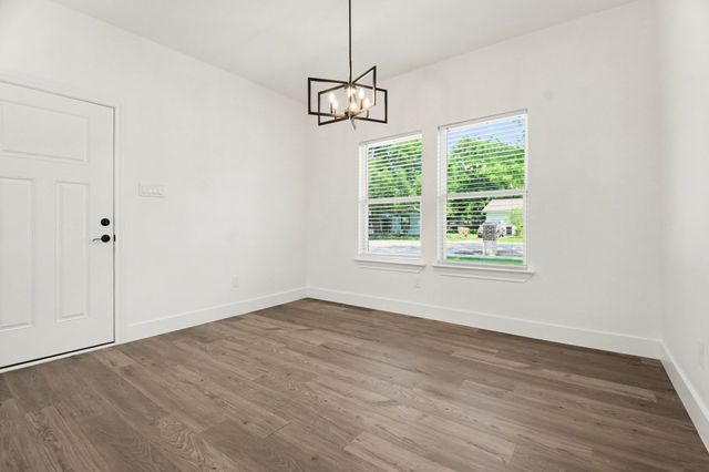 128 Westway, Terrell, TX 75160