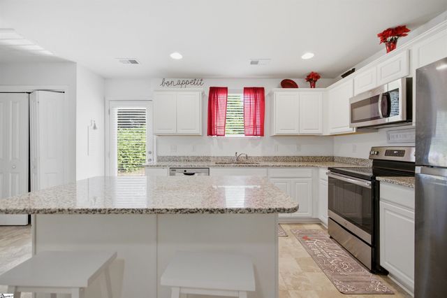 712 Roebuck Avenue, Roebuck, SC 29376