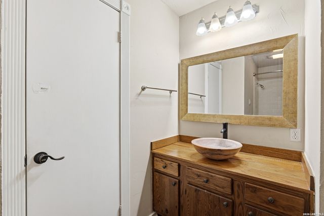 754 Briarbend Dr, New Braunfels, TX 78130