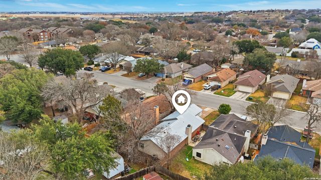 754 Briarbend Dr, New Braunfels, TX 78130