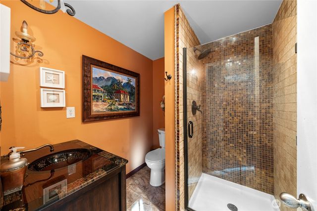 4951 Surfcrest Drive, Oak Harbor, WA 98277