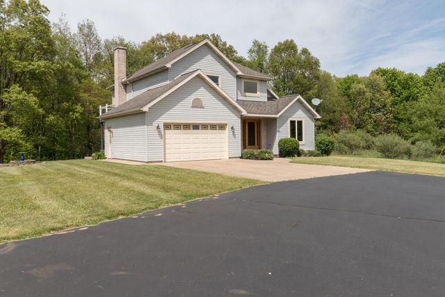 1875 E Dr, East Leroy, MI 49051