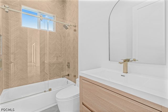 512 NW 35th PL, Cape Coral, FL 33993