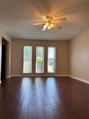 409 Bellmar Lane, Friendswood, TX 77546