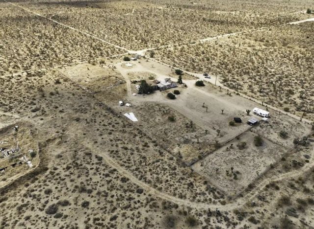 32800 224th Street East, Llano, CA 93544