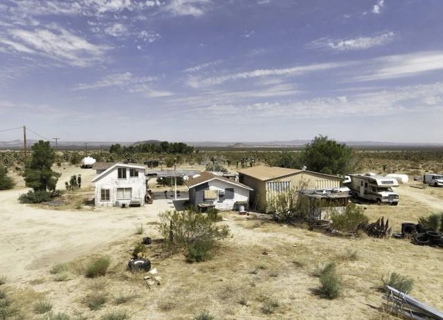 32800 224th Street East, Llano, CA 93544