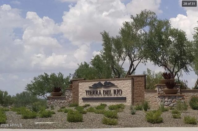 10743 W Desert Elm Lane, Peoria, AZ 85383