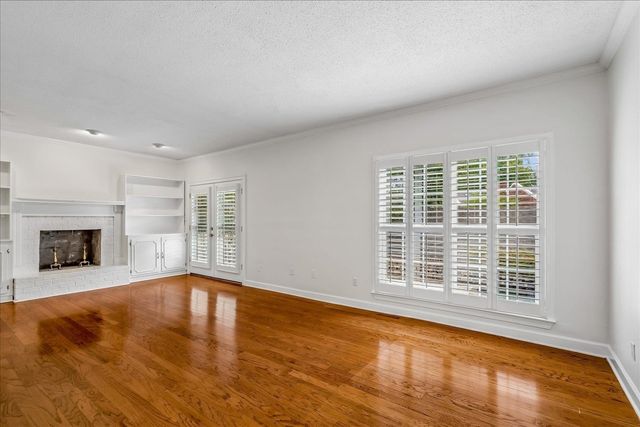 1858 KIMBROUGH RD, Germantown, TN 38138