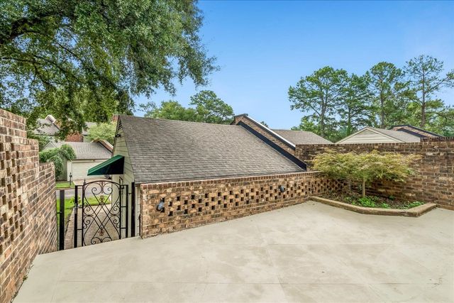 1858 KIMBROUGH RD, Germantown, TN 38138