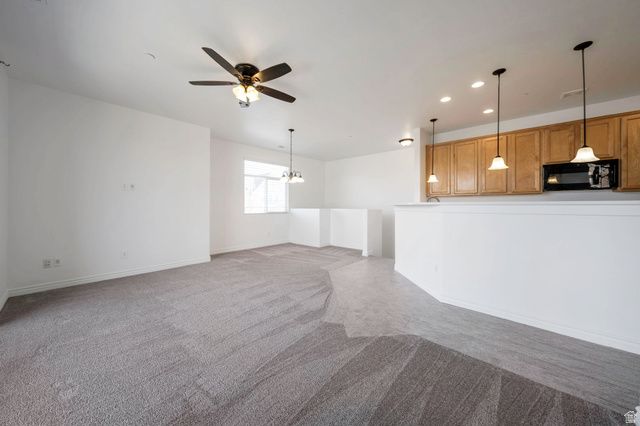 10692 S TOPVIEW RD, South Jordan, UT 84009