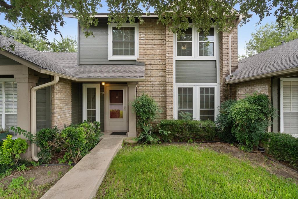 1015 E Yager LN 129, Austin, TX 78753