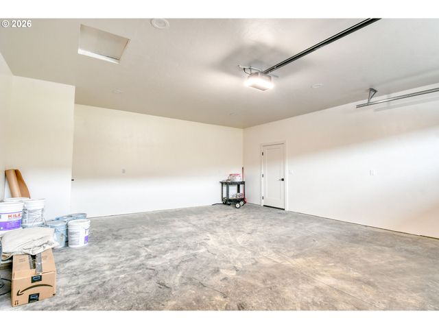 904 Sw 43rd St, Pendleton, OR 97801