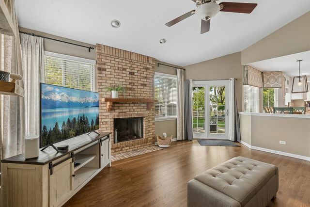 1108 Talbot Lane, Grayslake, IL 60030