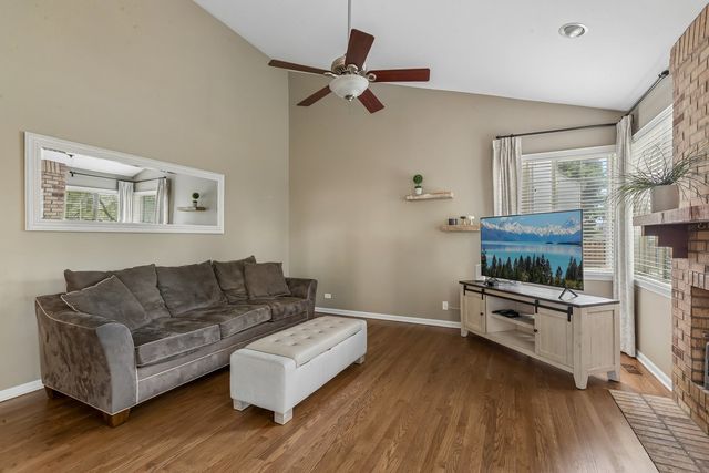 1108 Talbot Lane, Grayslake, IL 60030