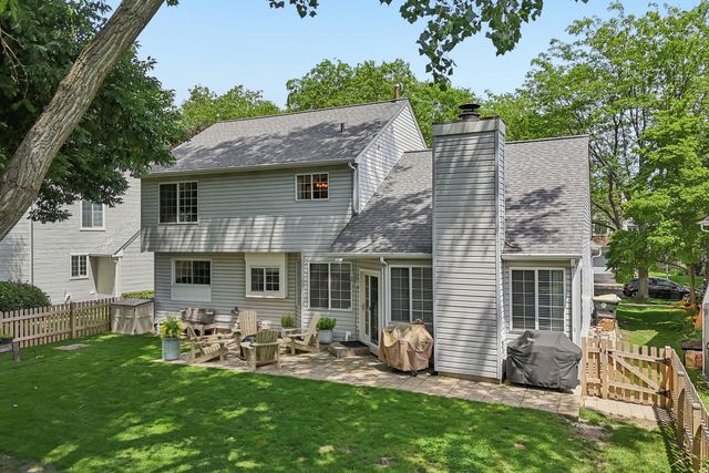 1108 Talbot Lane, Grayslake, IL 60030