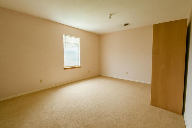 8925 HERRING HILL RD, Millington, TN 38053