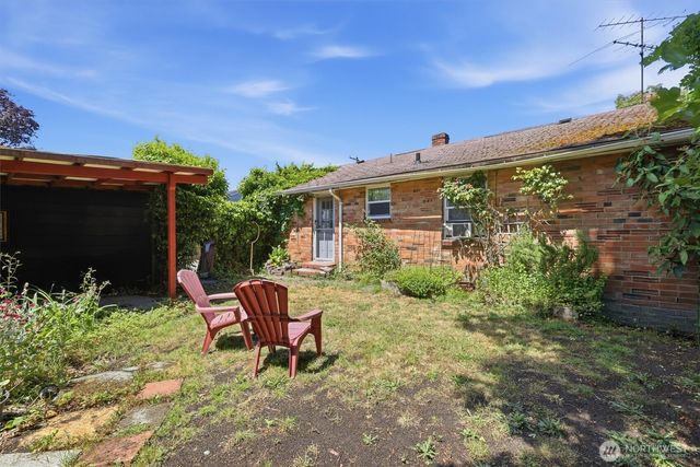 5603 SW Lander Street, Seattle, WA 98116