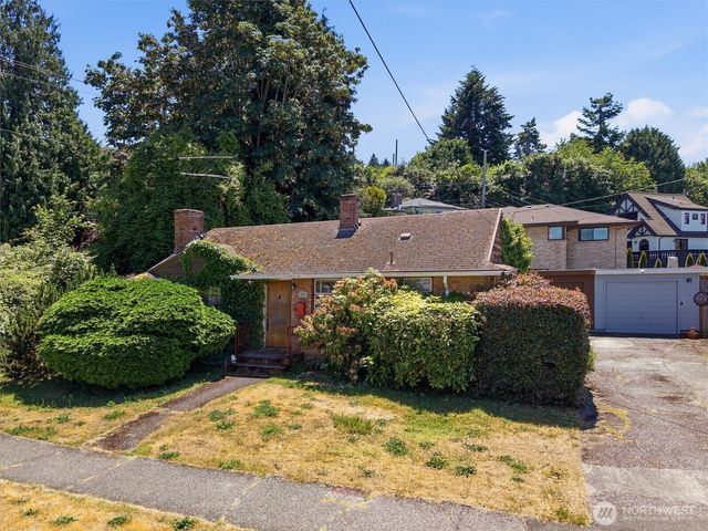 5603 SW Lander Street, Seattle, WA 98116