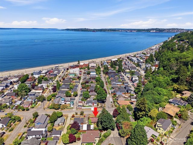 5603 SW Lander Street, Seattle, WA 98116