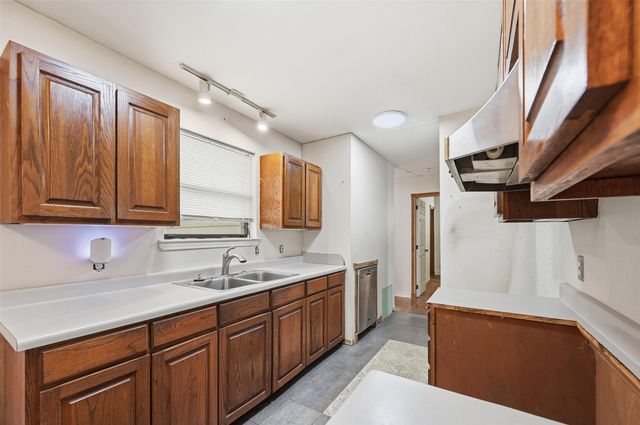 2807 Andrea Lane, Dallas, TX 75228