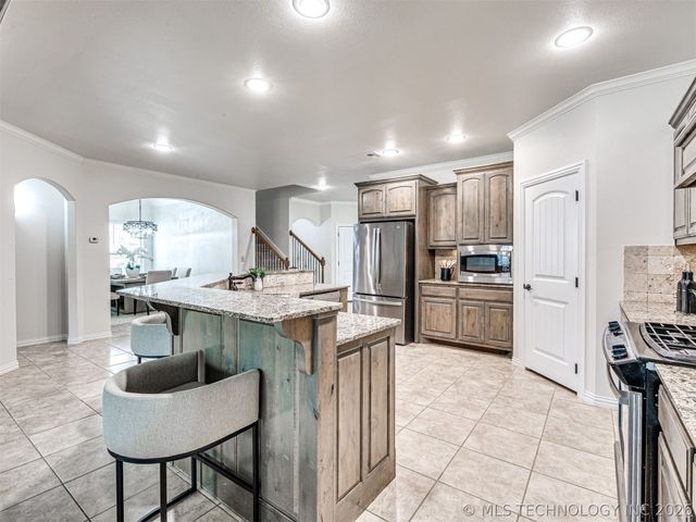 4760 E 144th Street S, Bixby, OK 74008