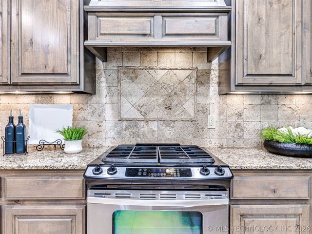 4760 E 144th Street S, Bixby, OK 74008