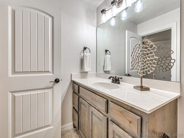 4760 E 144th Street S, Bixby, OK 74008