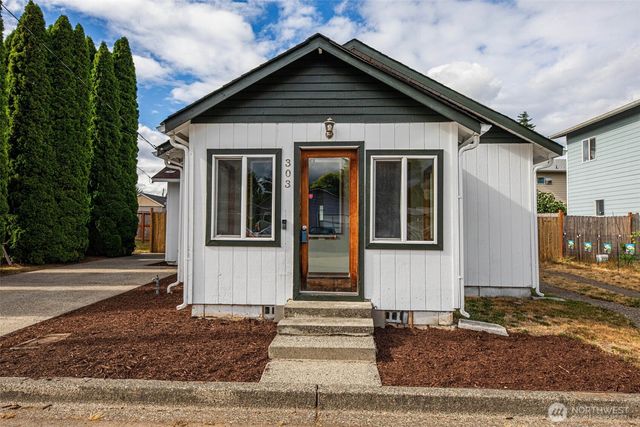 303 Fir Avenue, Sultan, WA 98294