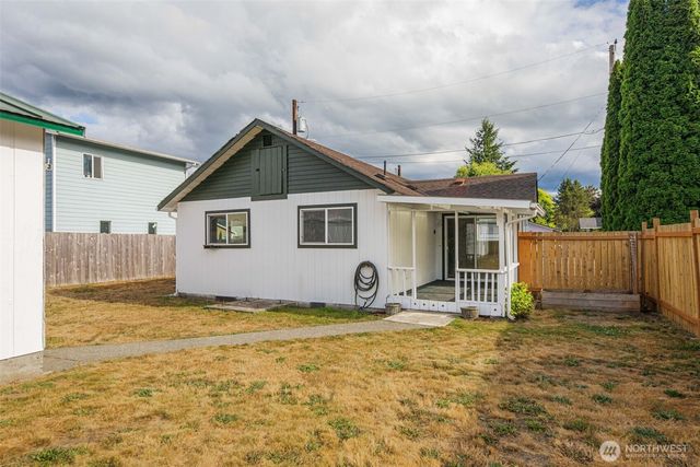 303 Fir Avenue, Sultan, WA 98294
