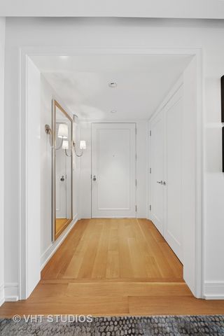 180 E Pearson Street 5201, Chicago, IL 60611