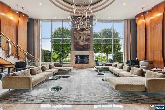 8100 River Road 210, North Bergen, NJ 07047