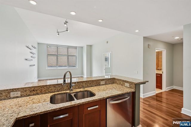 8100 River Road 210, North Bergen, NJ 07047