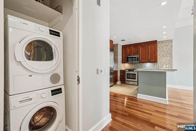 8100 River Road 210, North Bergen, NJ 07047